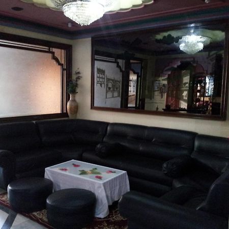 Hotel La Giralda Nador Bagian luar foto